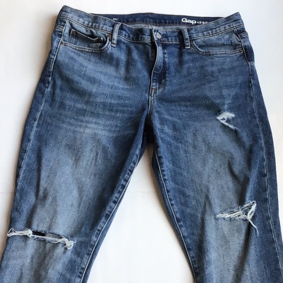 Gap True Skinny Distressed Jeans - Picture 4 of 10